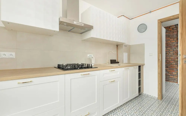 Noble Green Bytom Apartment by Renters