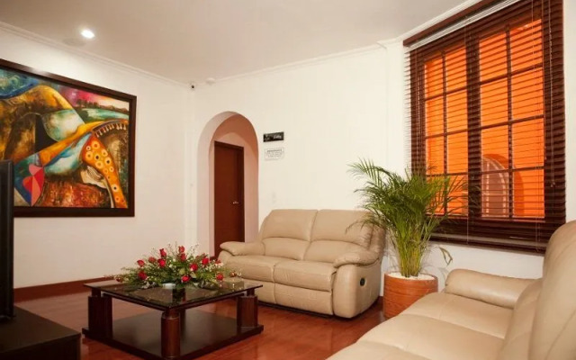 Ambar Hotel