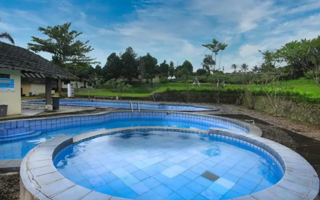 The Bandungan Hotel