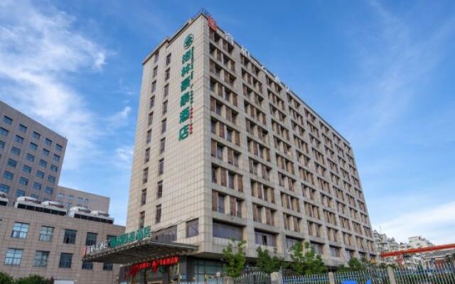 GreenTree Inn(Yingbin East Road high speed railway station passenger transport center store)