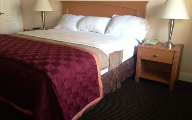 Econo Lodge Oakland Lake Merritt Area