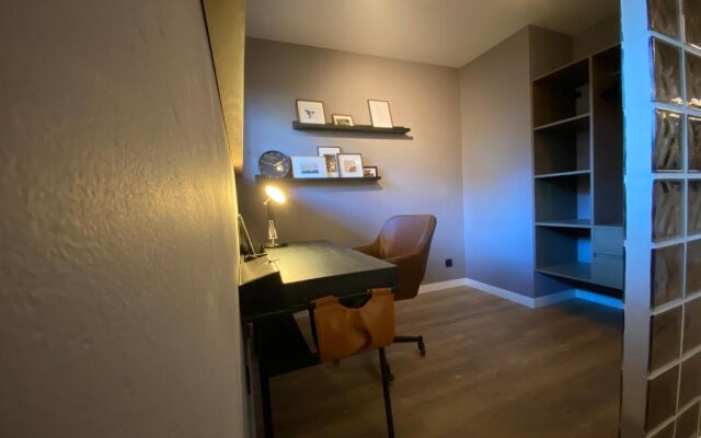 G - Owl Jazz - Cozy style interior apartment number 7 with office space and free private parking