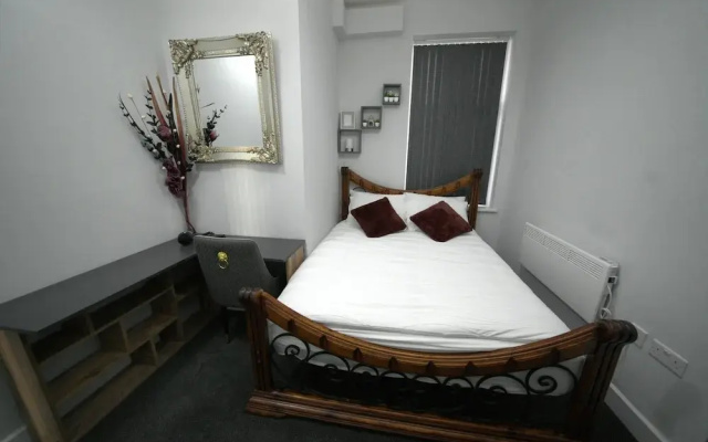 Charming Oxford Apartment in Telford - Flat 1