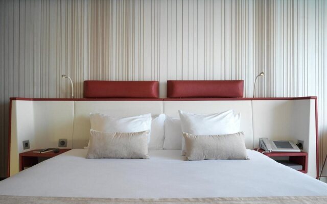 Sunborn Gibraltar Yacht Hotel Resort