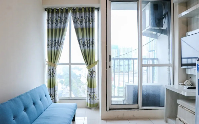Functional 2Br At Tifolia Apartment