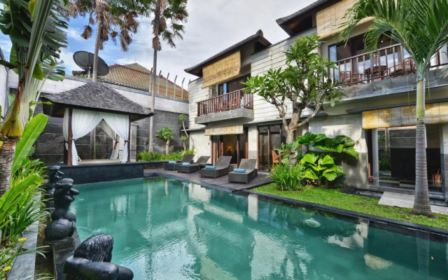 The Khayangan Dreams Villa, Seminyak