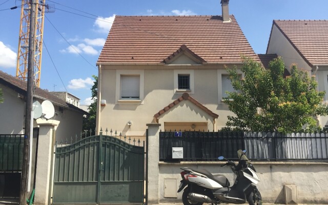 Chambre privée à Drancy