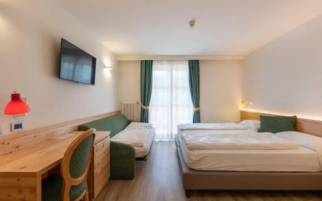 AlpHoliday Dolomiti Wellness