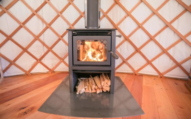 Oasis Yurt Lodge & The Shed B&B