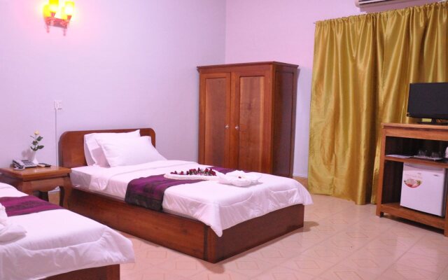 Angkor Honey Villa
