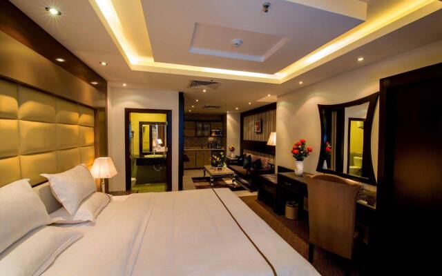 Al Yamama Palace Hotel Suites