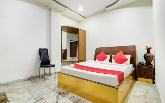 Shri Laxmi Palace by OYO Rooms