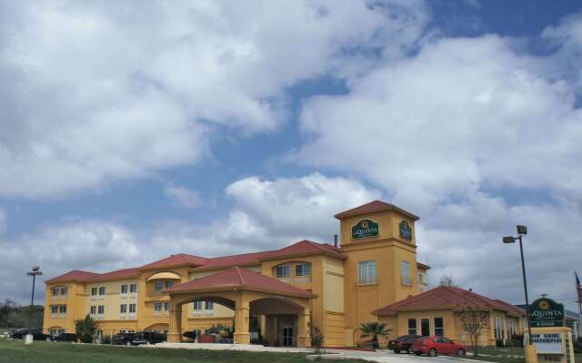 La Quinta Inn & Suites by Wyndham Kerrville