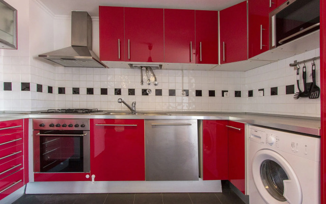 Combro Design by Homing