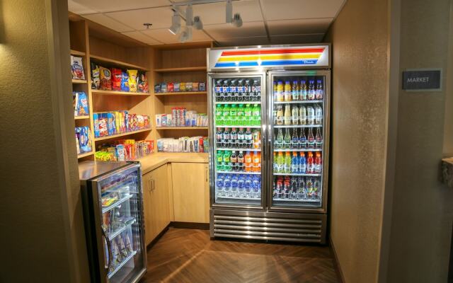 AmericInn Hotel & Suites Mankato — Conference Center