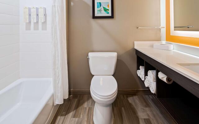 Best Western Plus Pasadena Inn and Suites