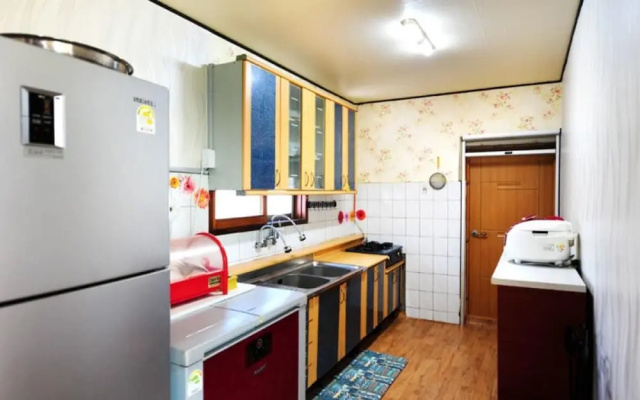 Yeosu Geumodo Pension