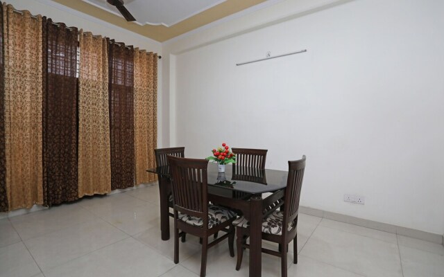 OYO 11362 Sky Residency
