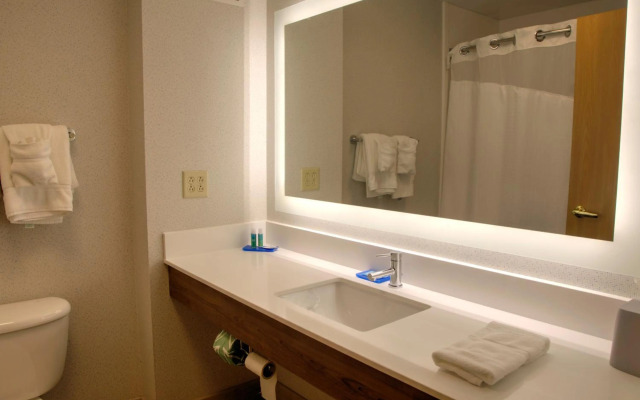 Holiday Inn Express Rochelle by IHG