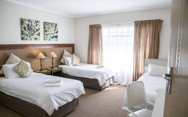 Ons Dorpshuis Guest House
