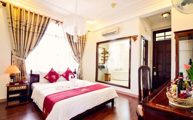Nhi Nhi Hotel