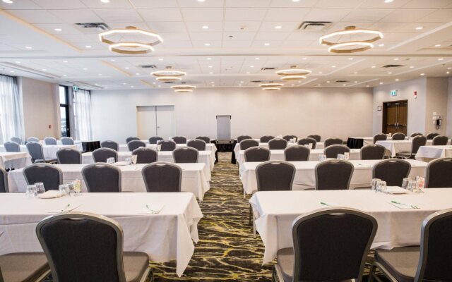 Holiday Inn Calgary South Conference Center by IHG