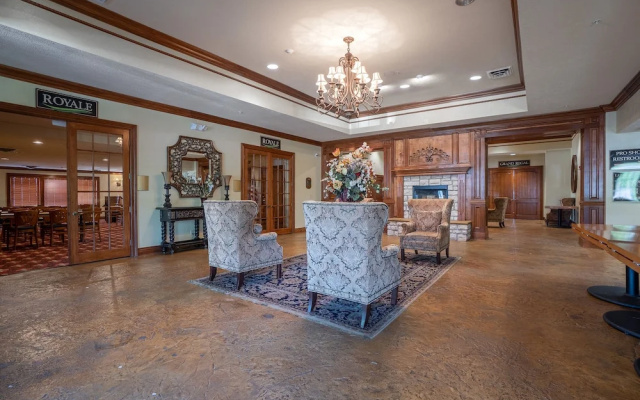 Lakefront Paradise at the Pointe