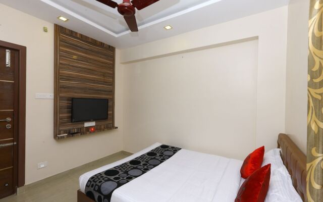 Oyo 40876 Sri Kamadhenu Residency