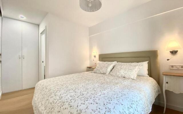 Tr3 aparcamiento incluido familias loft almirante