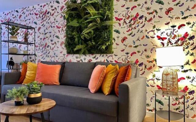 Theatre 11 - Hypercentre Historique De Dijon