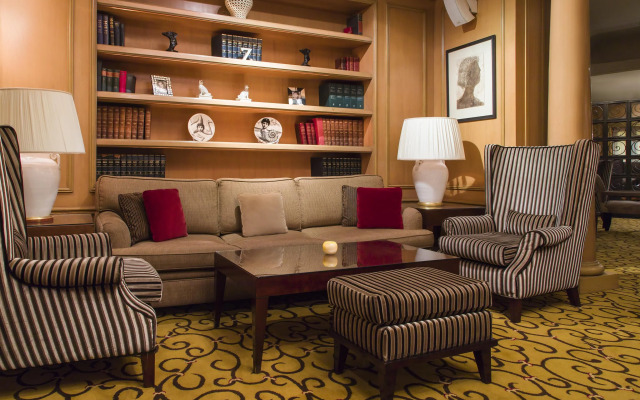 Kempinski Nile Hotel Garden City Cairo