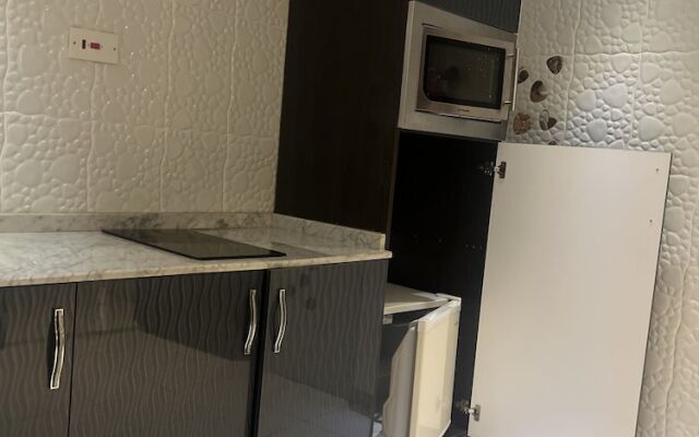 Al Sadarah Hotel Apartments