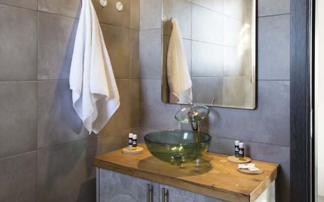 Paros King Luxury Apartments