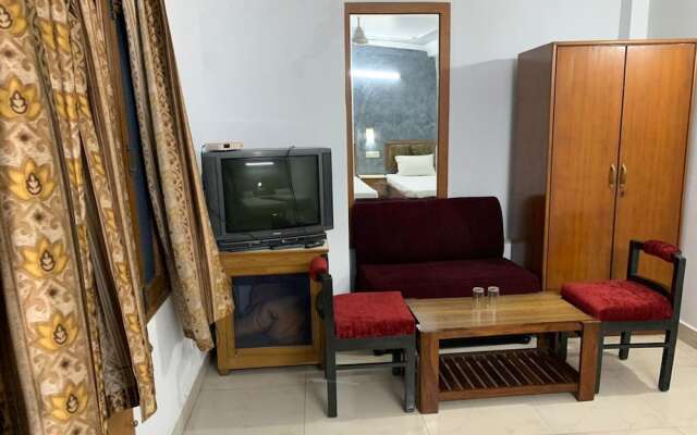 Hotel Raman's