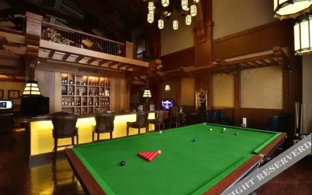 Red Flag Valley Golf Hotel