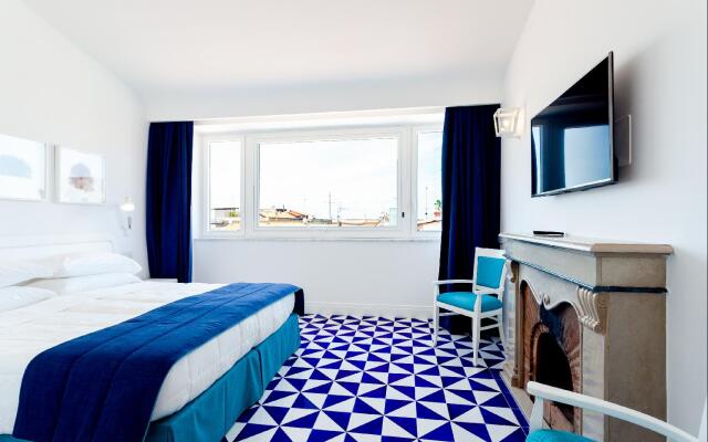 Maison Blu - Intimate GuestHouse