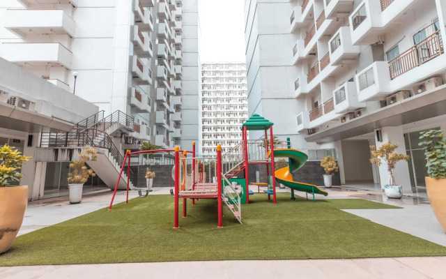 Super OYO 1948 Apartement Sentul Tower