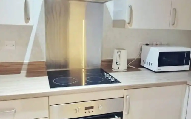 Historic Victorian Mill Apartment Bradford 2