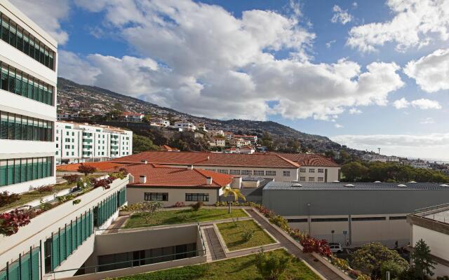 Elias Garcia II, apartment in the city center