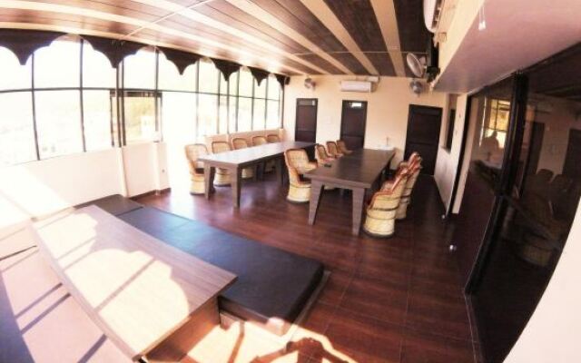 OYO 24145 Haveli Amar Niwas