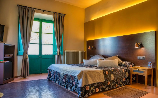 Els Jardins De La Martana