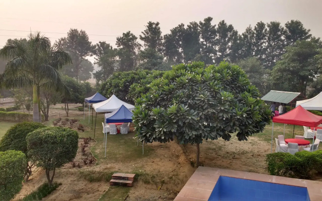 Club Awara Holiday Resort