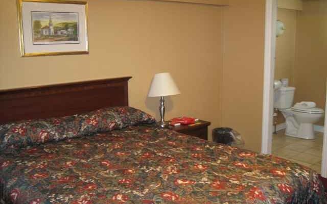 Yankee Village Motel