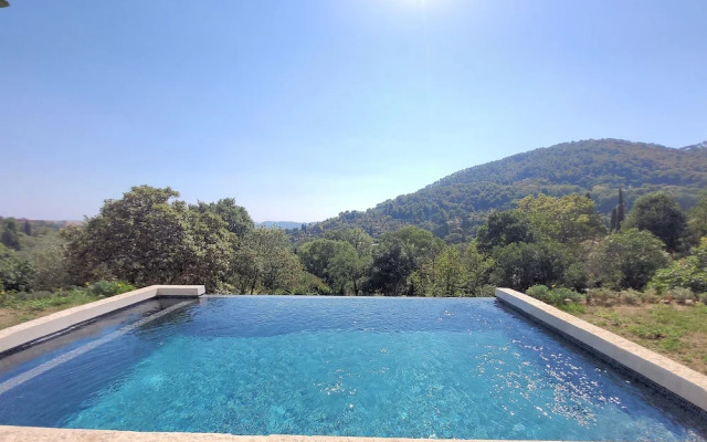 Domaine de la Cascade Parfumée