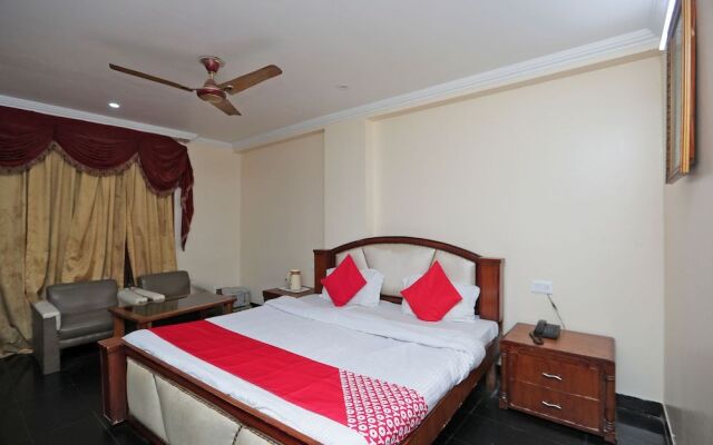 Oyo 29807 Hotel The City Heart