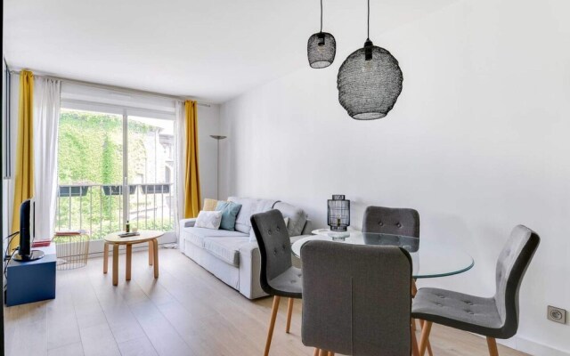 Superbe Appartement Pour 2 - Père-Lachaise by Guestready