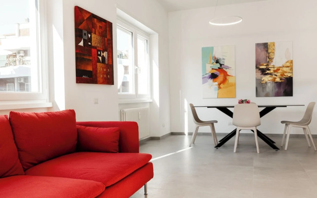 Domus Solis in Rome With 2 Bedrooms and 2 Bathrooms