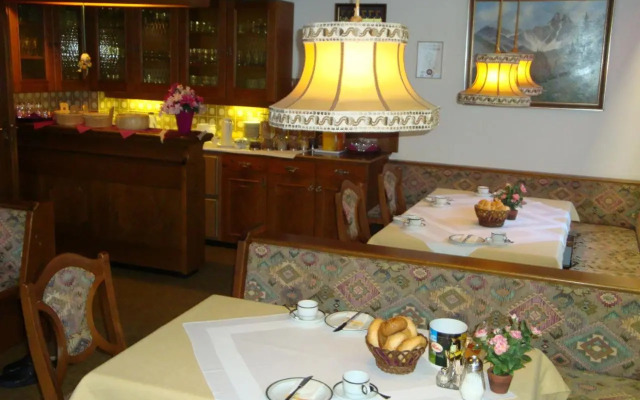 Hotel Garni Val-Sinestra