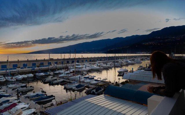 Radazul Marina Seafront 13