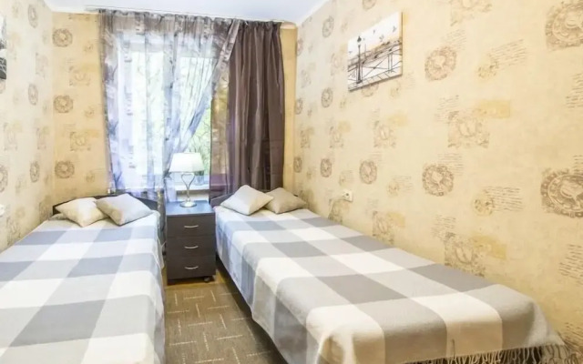 Apartment - Generala Tyuleneva 35